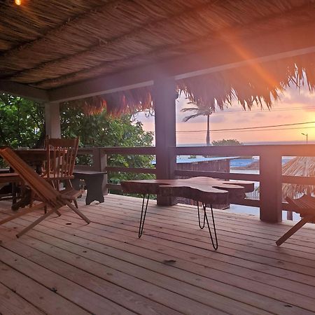 The Bounty Hotel Caye Caulker Kültér fotó