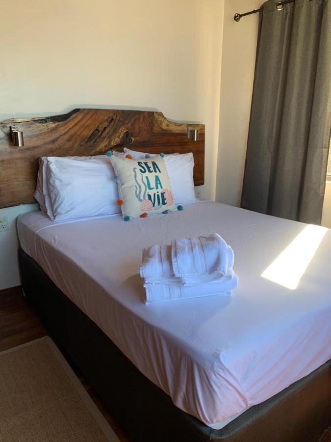 The Bounty Hotel Caye Caulker Kültér fotó