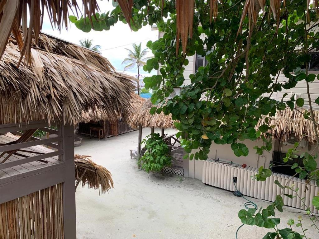 The Bounty Hotel Caye Caulker Kültér fotó