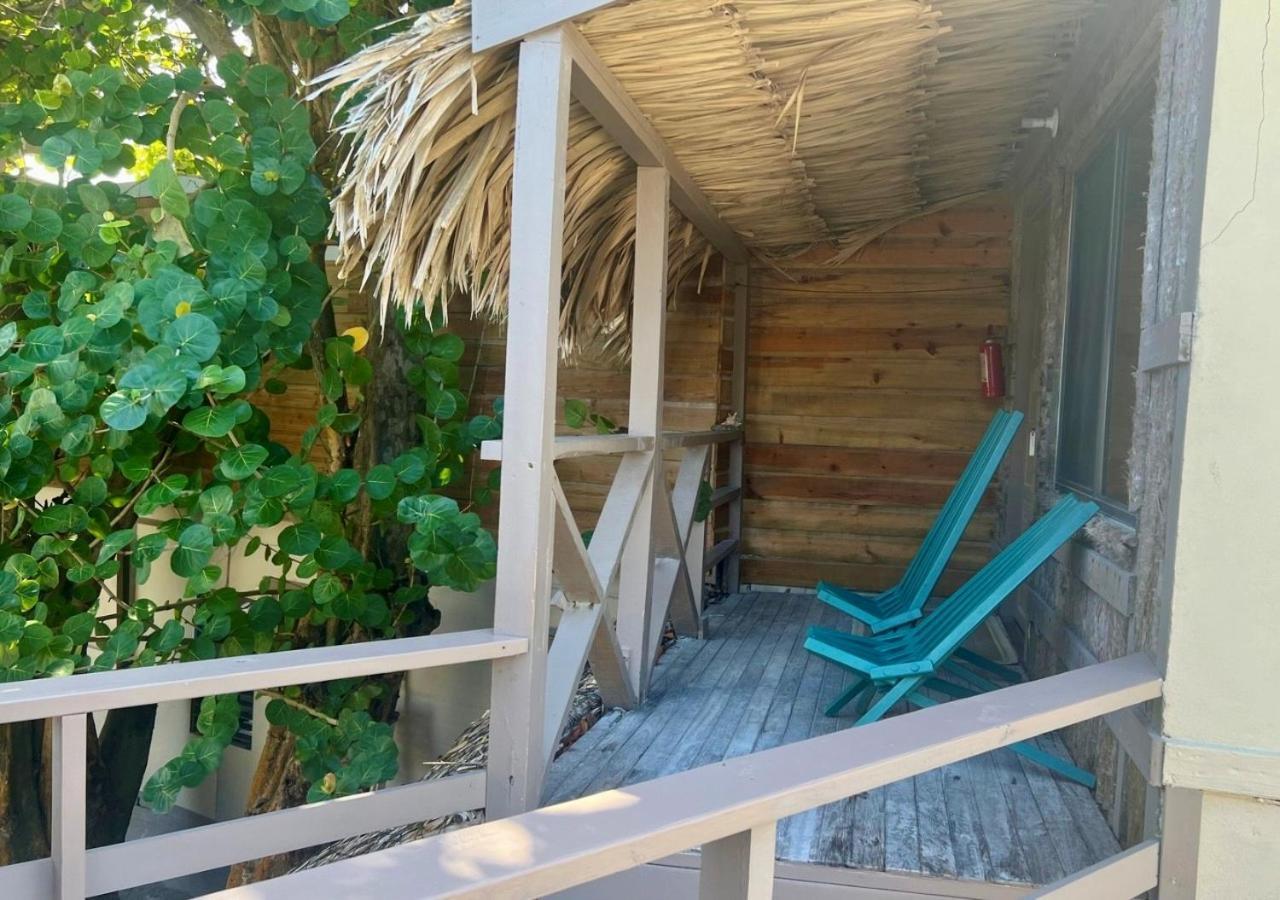 The Bounty Hotel Caye Caulker Kültér fotó